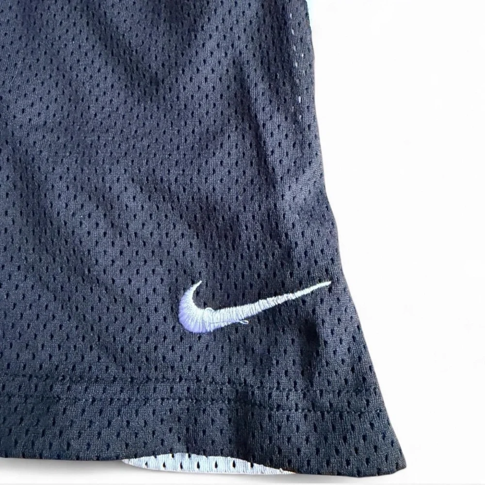 Nike Boys Mesh Athletic Basketball Shorts Black White Size S (8)